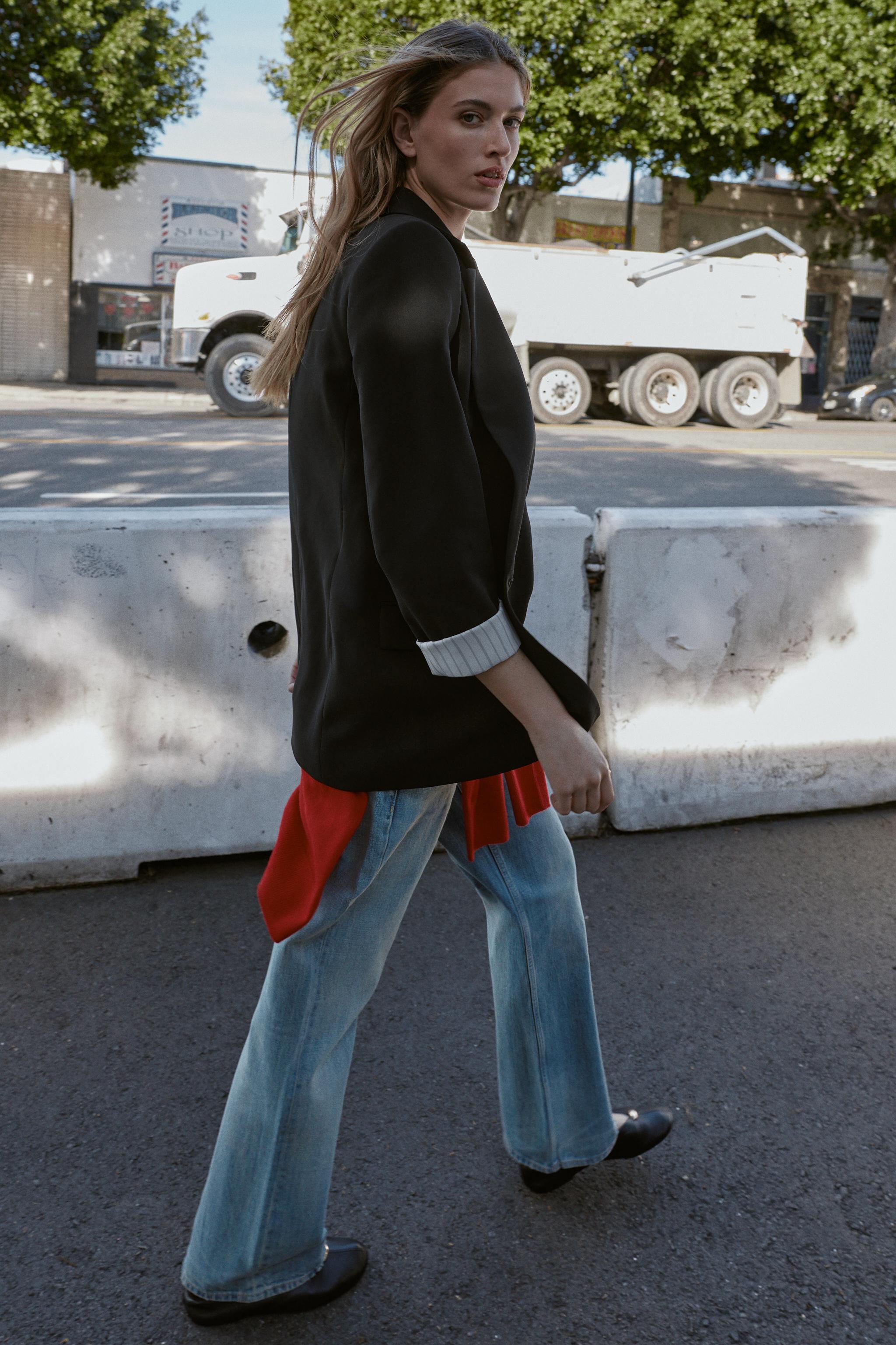 ROLL-UP SLEEVE PRINTED CUFF BLAZER
